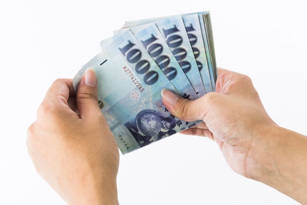 小額信用借款好借嗎？信用不好還有機會嗎？